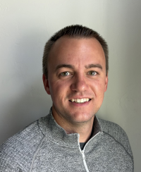 Eric R Arnhoelter